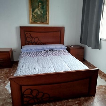 Apartamento Acogedor Севиля Екстериор снимка