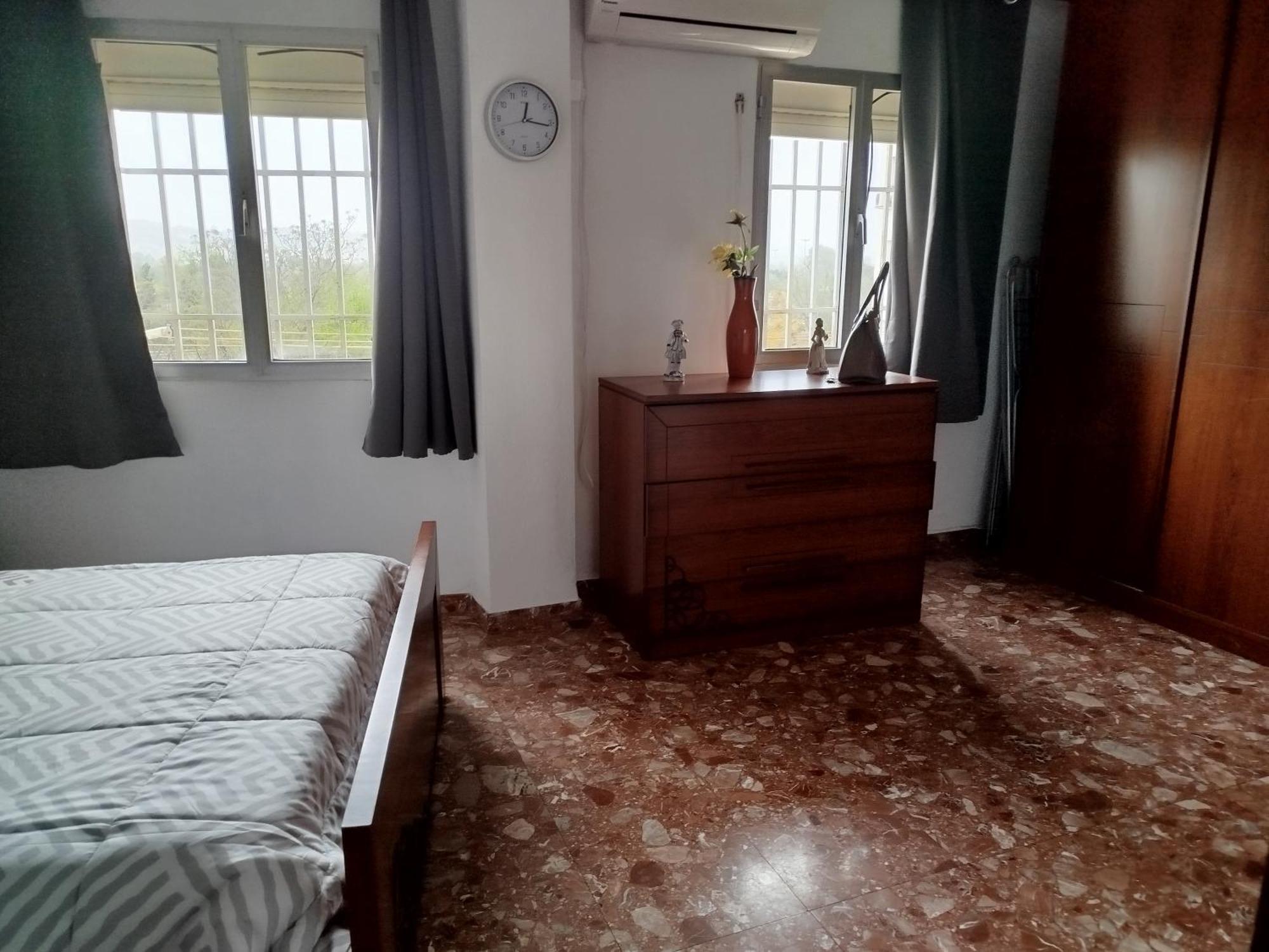 Apartamento Acogedor Севиля Екстериор снимка