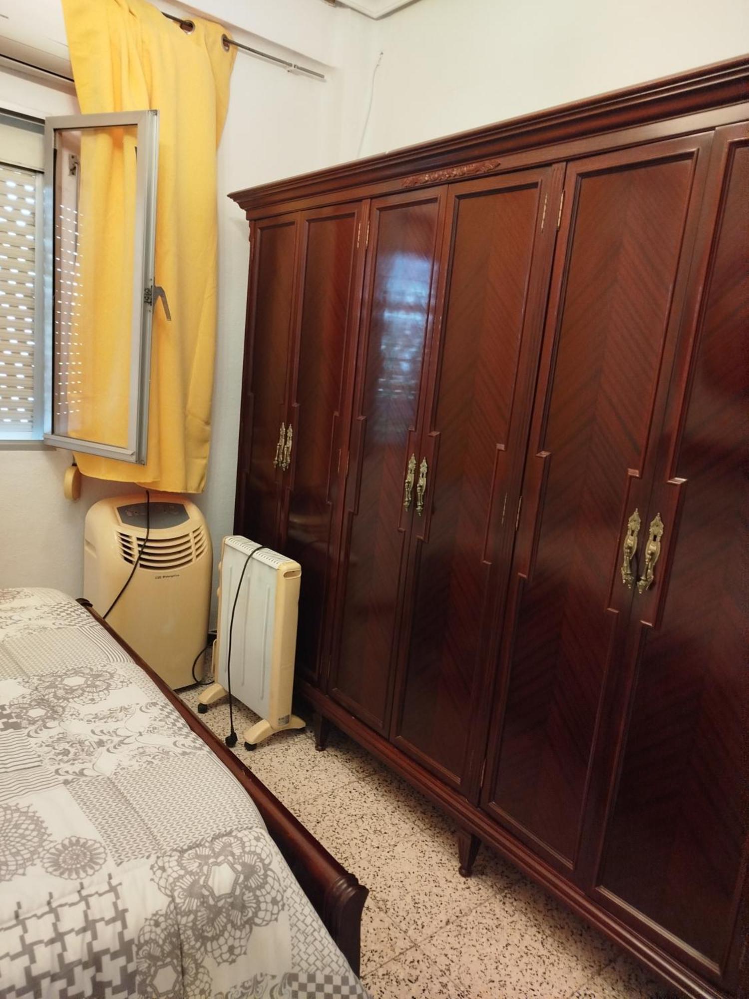 Apartamento Acogedor Севиля Екстериор снимка