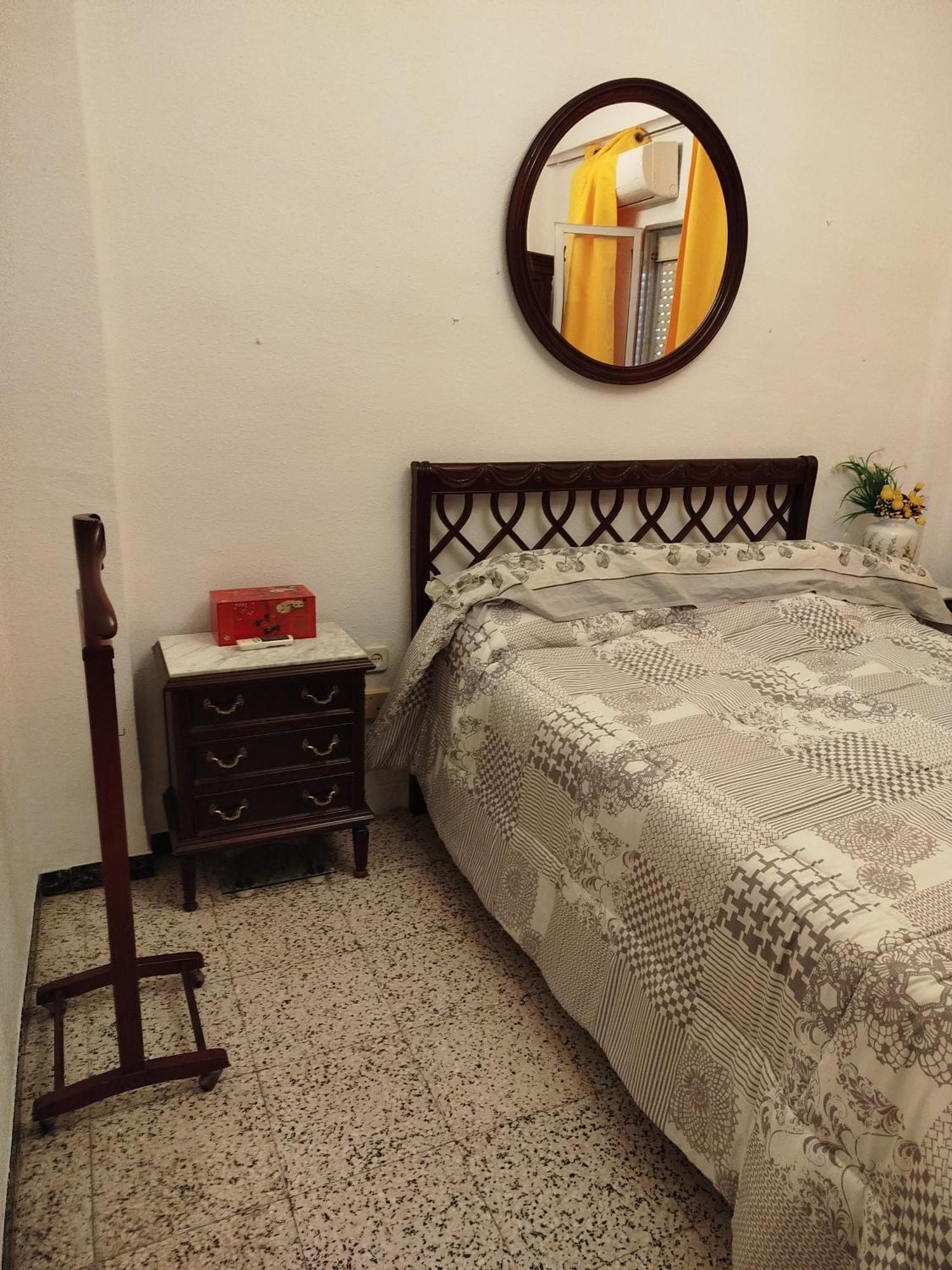 Apartamento Acogedor Севиля Екстериор снимка